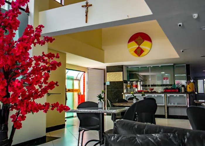 Hotel de praia: Hotel Piramide Pituba - Rua Pernambuco